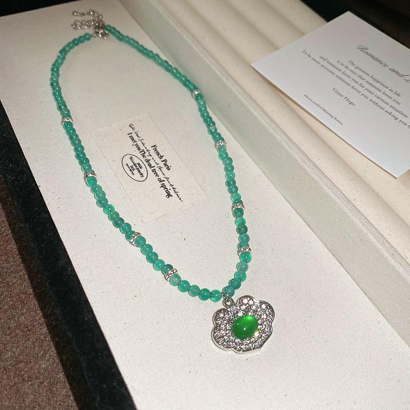 Stone Pearl Butterfly Necklace Fashion Retro Premium Clavicle Chain Personality Ethnic Style Jewelry