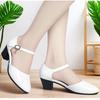 New solid color middle heel women's sandals One buckle thick heel bag head women's sandals fashionable summer clothes.