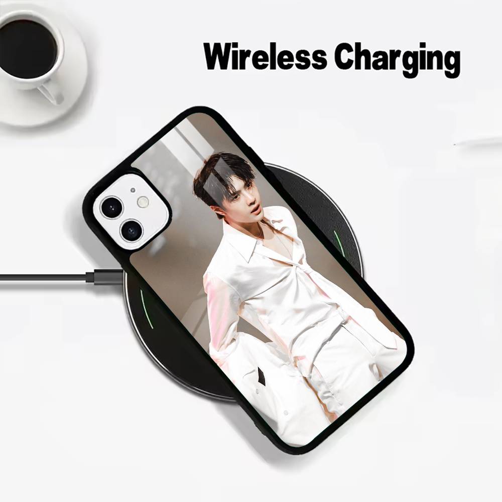 

Молодой поп-идол-W-Y-B-W-ан Ибо Для IPhone17 16 15 14 13 12 11 Plus Pro Max Plus Беспроводная зарядка Чехол для телефона iPhone13