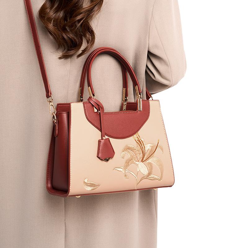 Nova Bolsa de Maternidade Bordada Chinesa, Elegante, Luxo Leve, para Meia-idade, Bolsa Feminina de Ombro Único, Tendência de Bolsa de Mão