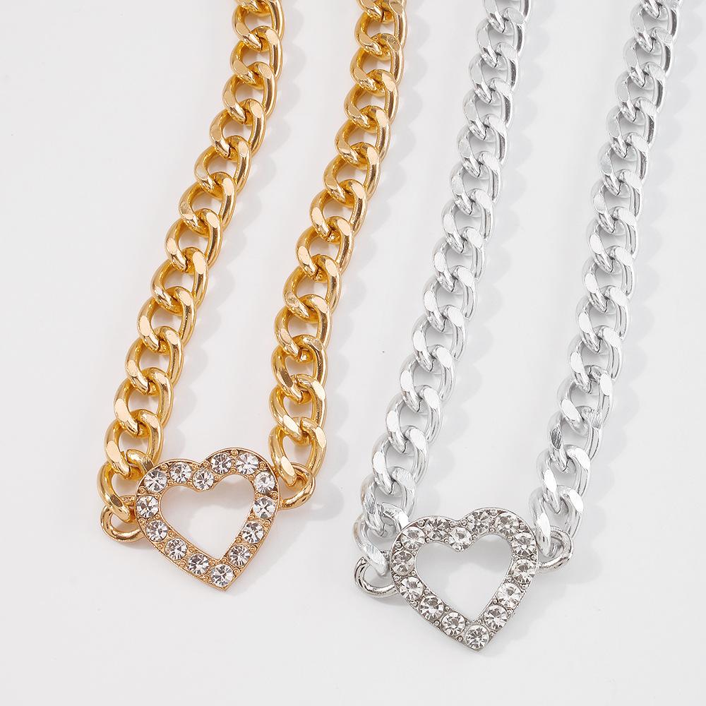Women Streetwear Metal Chain Necklace Rhinestone Hollow Heart Clavicle Necklace Hip Hop Simple Personality Choker Jewelry