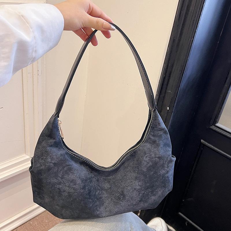 Fashion dumpling bag women's bag new high-end simple handbag commuter simple armpit bag
