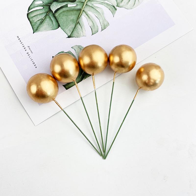 Sada zlatých kuličkových dekorací na dort - 10 kusů: Pěnová koule Narozeninová pekařská zapichovátka a doplňky na dezertní stůl