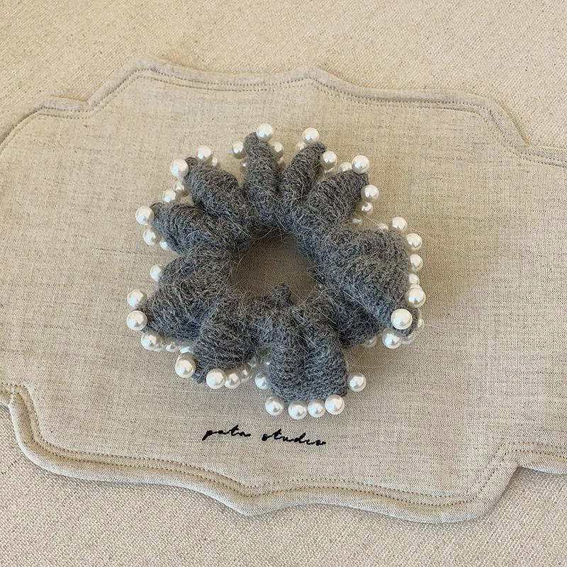 

Осенне-зимняя релаксация жемчужная шерстяная вязаная повязка для волос женская нишевая модная универсальная повязка на голову кольцо для толстой кишки аксессуары для волос