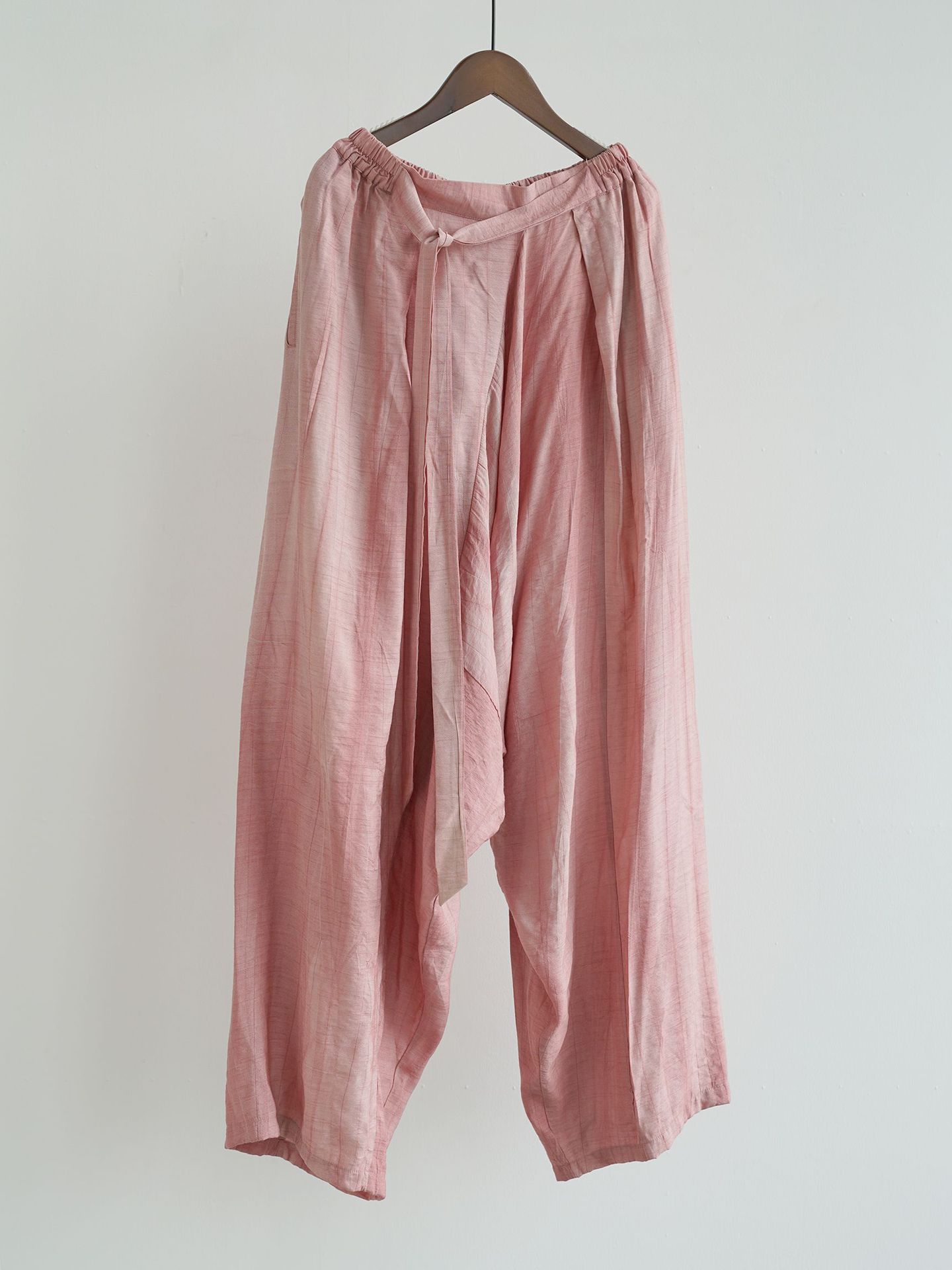 

Johnature Women Vintage Bandage Straight Pants Solid Color Summer Elastic Waist Loose Pockets Female Long Trousers One Size розовый