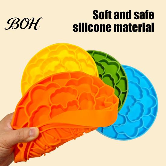 Anti-choke Dog Feeder Pet Slow Mat, Soft Silicone Lick Prevents Mat for Dogs Choking, Dish Cats Kibbles Thick Treat Multi-grid