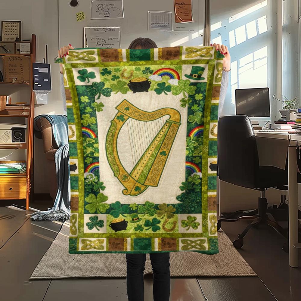 1Pc St.Patrick's Day Print Flannel Blanket, High quality Comfortable for All Seasons, Home Decor, Warmth and Comfort, Perfect for Christmas Gifts W73