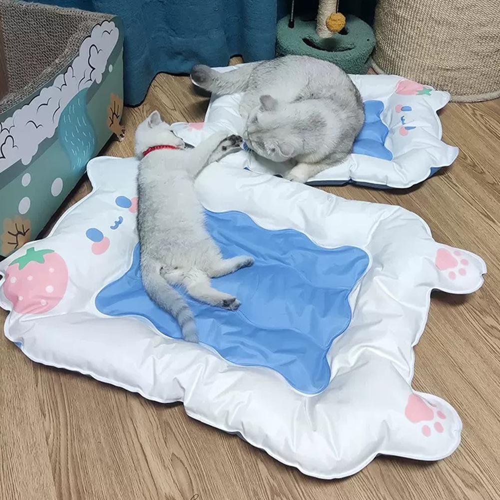 Pet Strawberry Pattern Ice Pad 3-layer Waterproof Summer Cooling Mat Sleeping Bed Pet Supplies For Dogs Cats