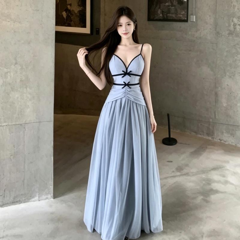 French Blue Mesh V-neck Suspender Dress Women's Summer Birthday Dress Skirt Temperament Waist and Thin Dress