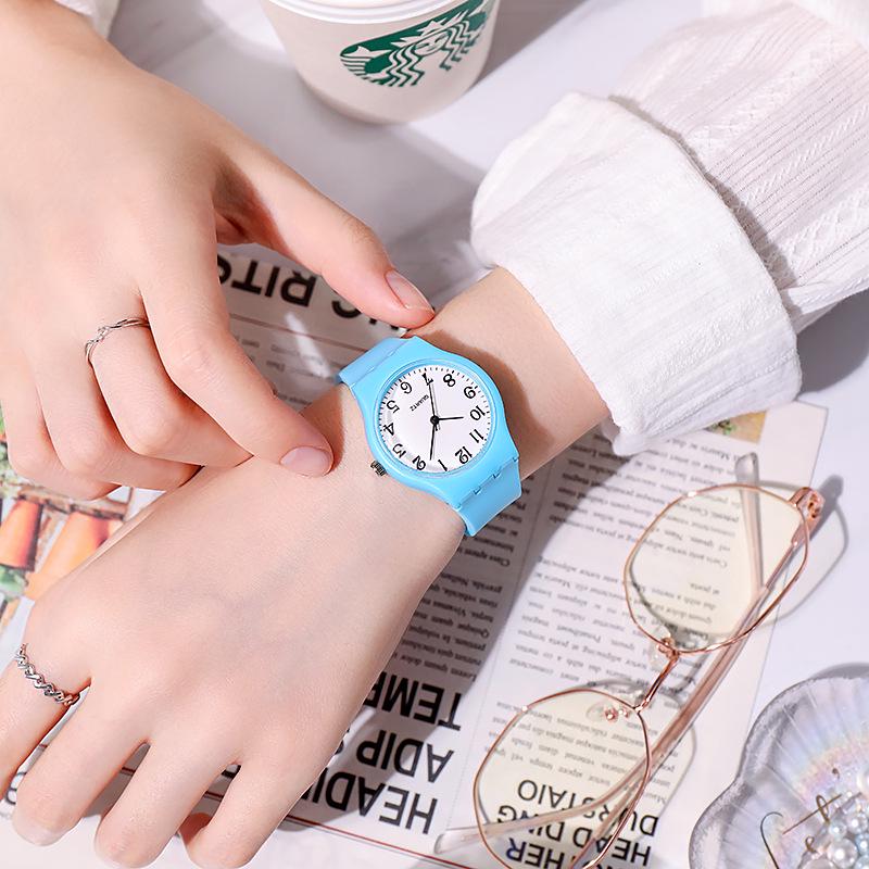 Silicone Korean-Style Digital Quartz Watch - Creative Student & Kids Fashion Accessory