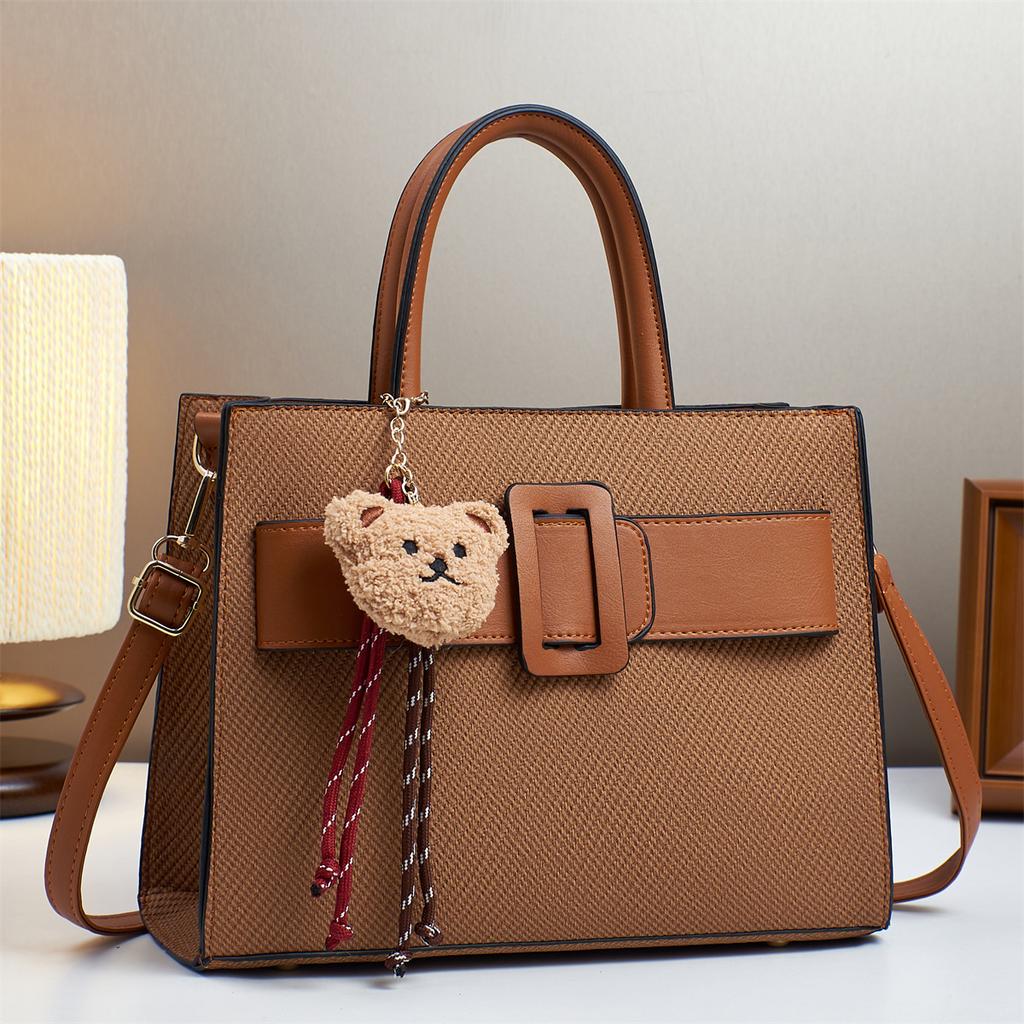 New High Appearance Level Large Capacity Three-piece Set Leisure Commuter Crossbody All-in-one Shoulder Handbag Simple Women's Bag