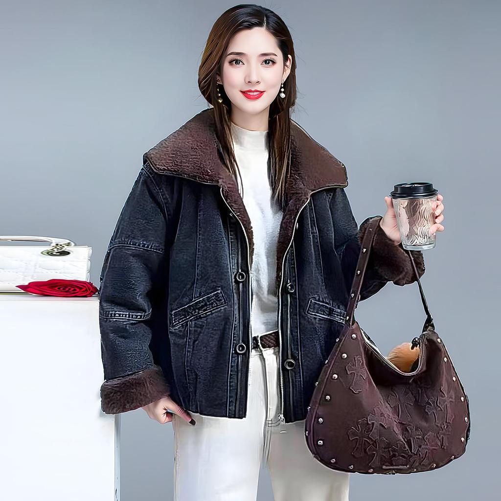 Women's Plus Velvet Cropped Denim Jacket - Winter 2025 Trendy Fashion, Warm & Casual.