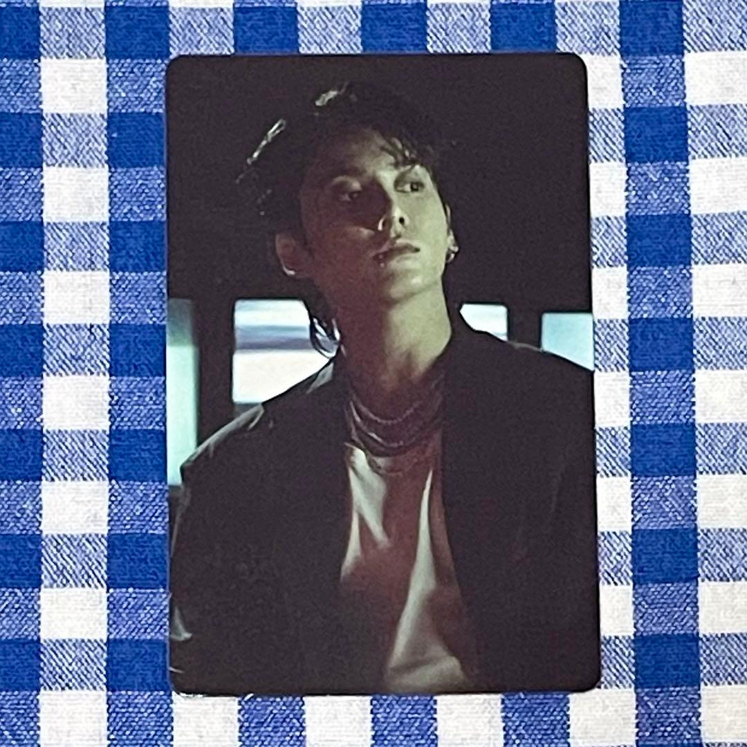 

[USED] Official BTS Jungkook GOLDEN USA D2C Trading Card