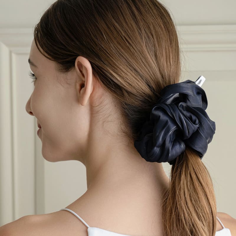 HAS [W Concept Exclusive] HDM010 Silky Scrunchie