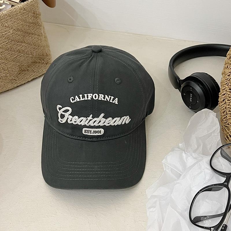 

Red letter baseball cap women s deep top big brim big head circumference showing face small versatile peaked cap Adjustable серый