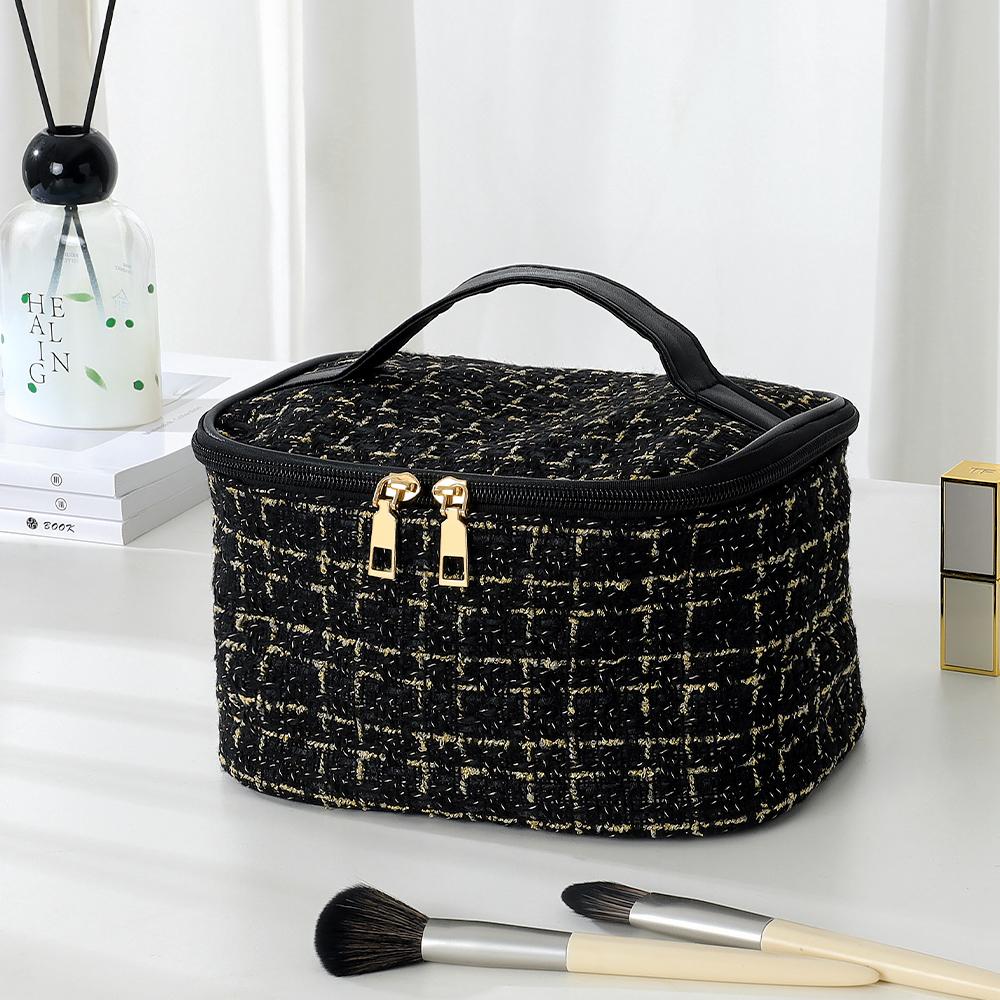 Comet Classic Tweed Large Capacity Cosmetic Pouch