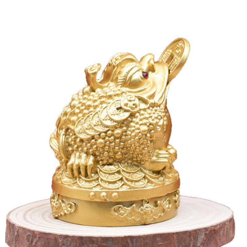Three-Legged Golden Toad Wealth Figurine – Handcrafted Luck & Prosperity Decor for Home or Office