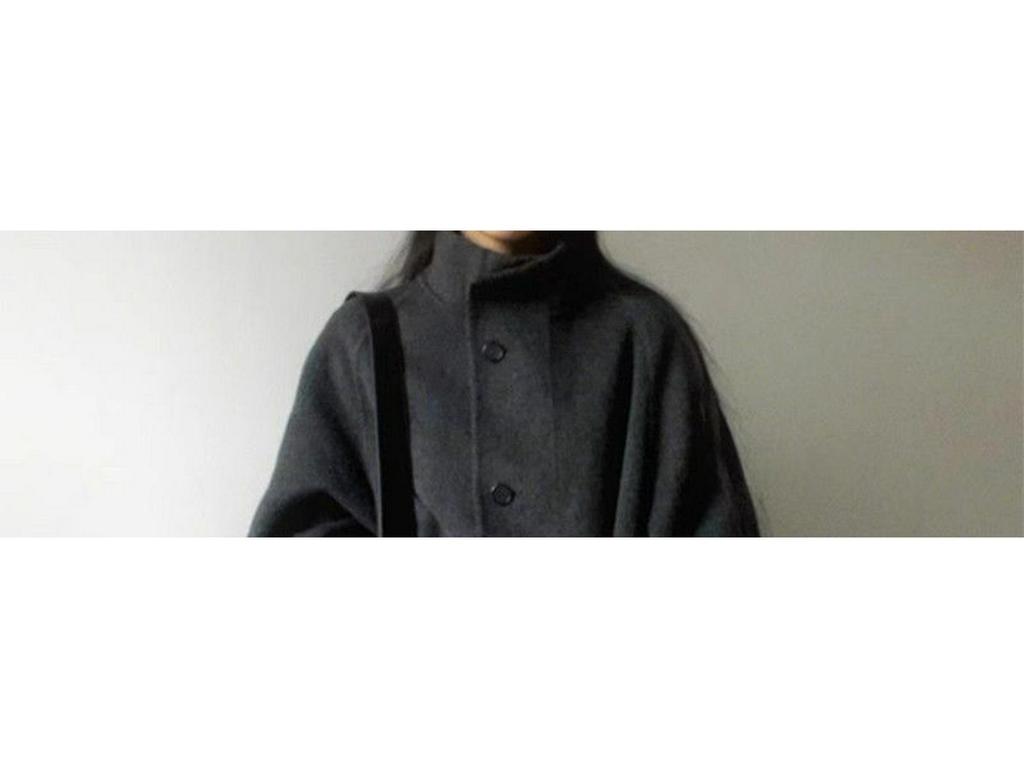 Women's Petite Medium-Length Woolen Coat: 2025 Autumn/Winter Korean Style, Thickened and Stylish.