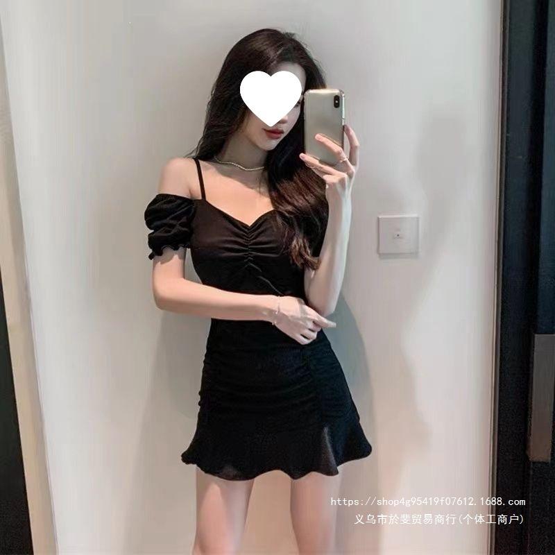 High-end Elegant Red Dress Lotus Leaf One-word Short-sleeved Fishtail Waist Clothes Pleated Suspender Short Dress