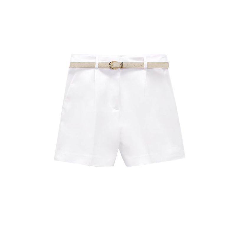 Casual White with Belt Pleated Bermuda Shorts