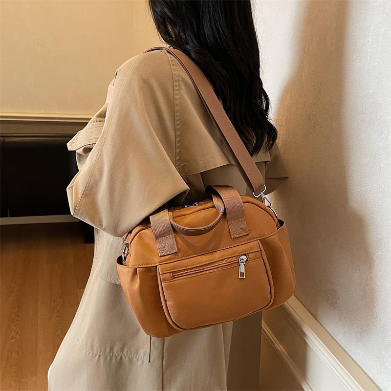 Women's Bag Shoulder Bag Commuter Large Capacity Portable Crossbody Bag