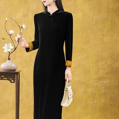 Golden Velvet Stand Collar Qipao Dress - Women's Slimming Black with National Style Frog Button.