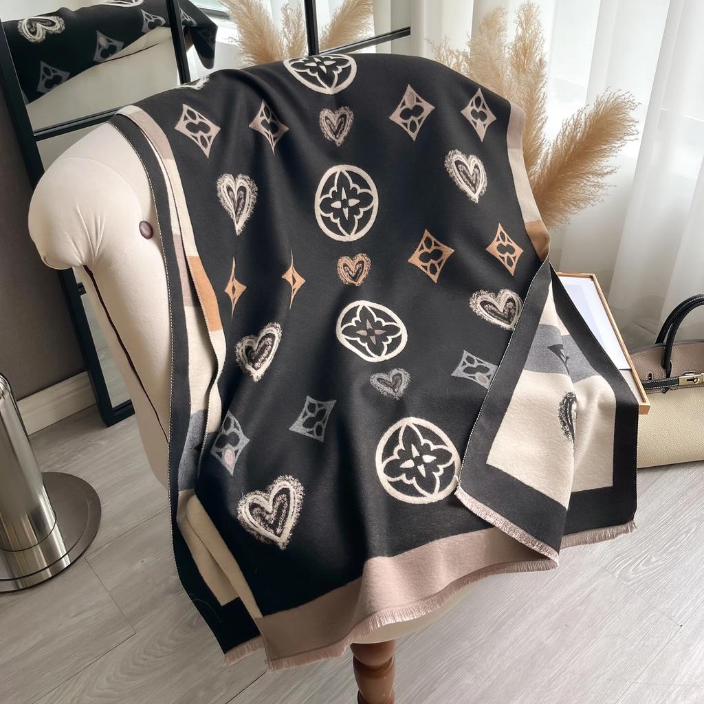 Luxury Cashmere Love Scarf Winter Women Pashmina Shawls Warm Blanket Wraps Female Foulard Bandana Brand Thick Scarves Hijab New