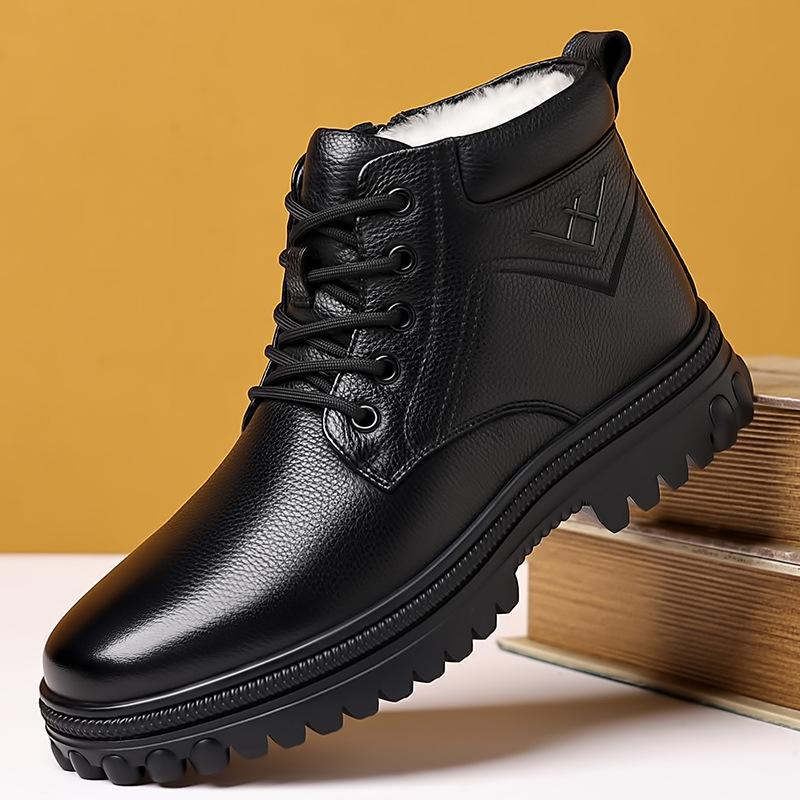 Winter Warm and Piled Thickened Wool Fur Integrated First Layer Cowhide Cotton Shoes Men's Northeast Large Size Cotton Leather Shoes Men's
