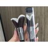 Buttermilk - Heart Contour Brush