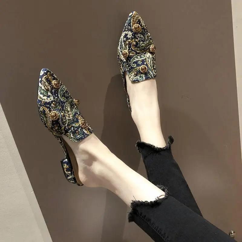 Fashion Pointed Toe Mules Slides Shoes For Women Tide Woman Slippers Multi Color Outside Flat Sandals Trend New Collection Sale Luxury Y