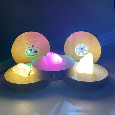 Holz-LED-Licht-Display-Sockel Kristallglas Harzkunst-Ornament Holz-Nachtlicht-Sockel LED-Licht-Display-Sockel Heimdekoration