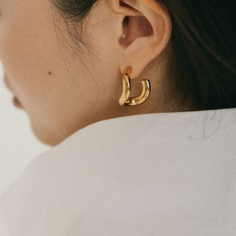 FINNLEE Wave earrings - gold