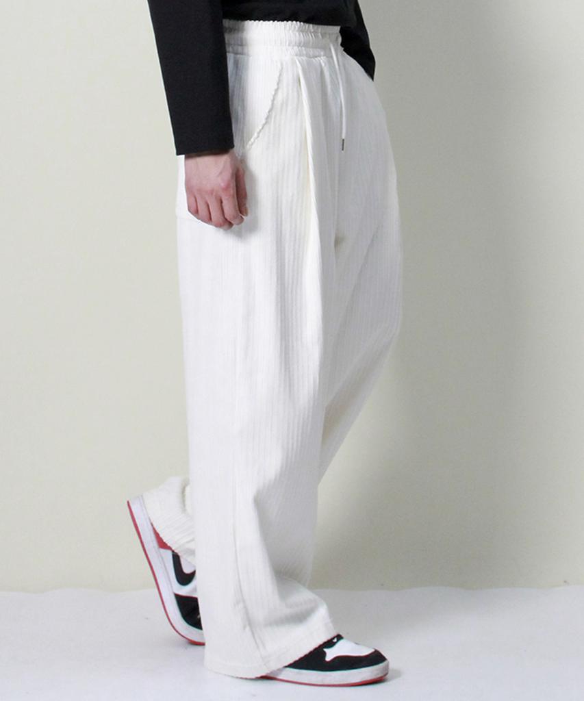 Deumakeu Corduroy Real Wide One-Pleat Pants White