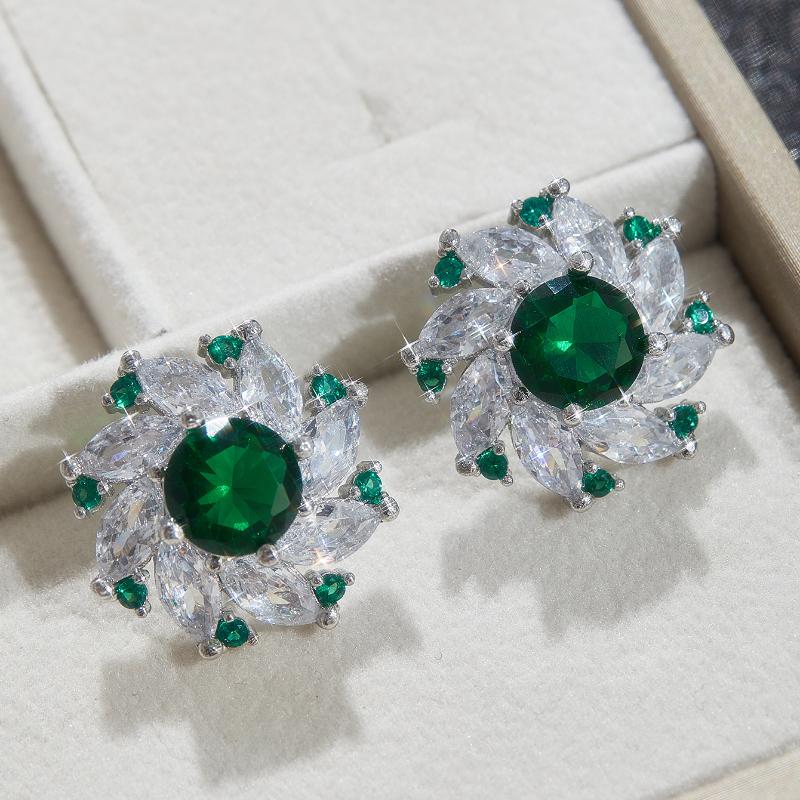 Luxury Stylish Green White Cubic Zirconia Flower Stud Earrings for Women Vintage Exquisite Engagement Wedding Zircon Gift