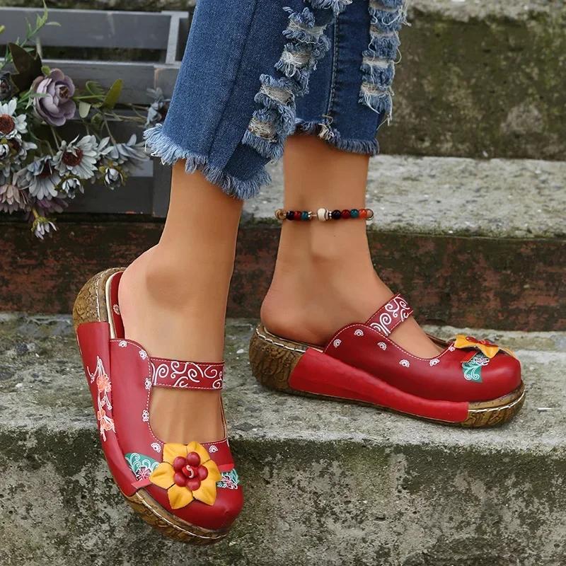 Women's Tribal Style Flower Platform Mules, Floral Print Wedge Heeled Clogs, Closed Toe Shoes