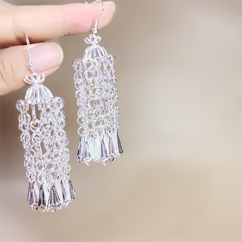 Ethnic style earrings Alloy silver-plated Miao ethnic minority Dong Yi earrings Earrings