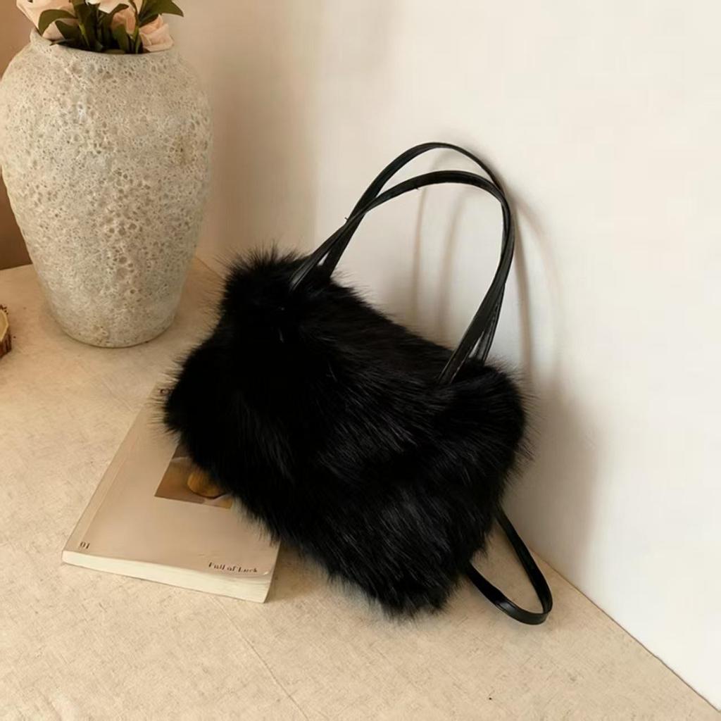 New Fashion Fluffy Plush Beaded Square Crossbody Bag - Versatile and Stylish for Commuting