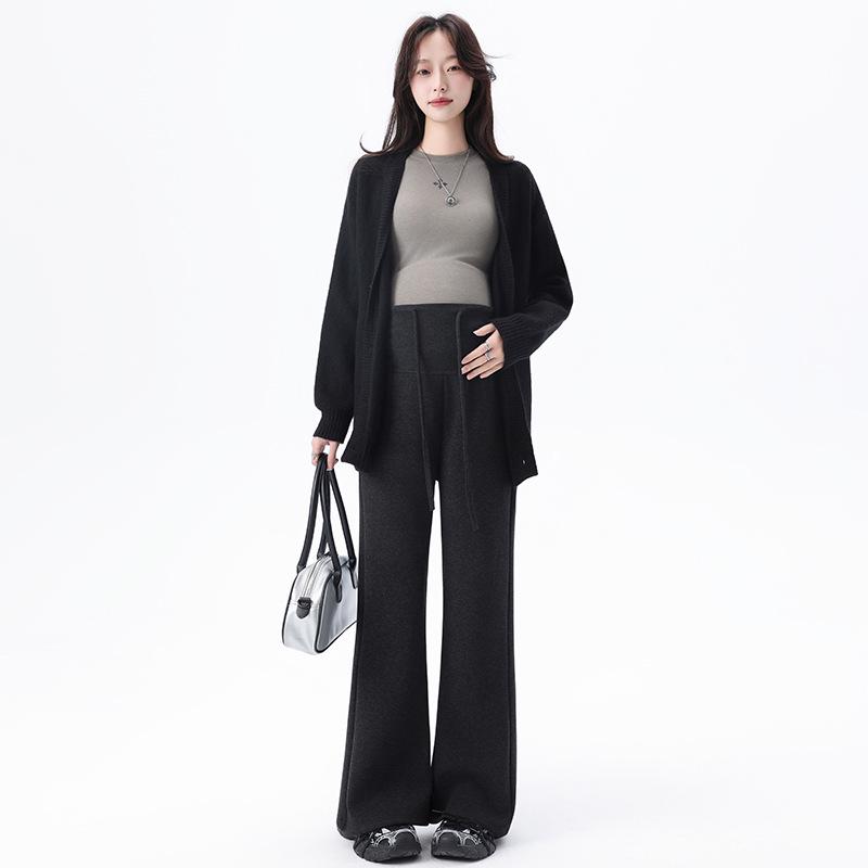 2025 New Maternity Micro Flare Pants, Velvet, Autumn/Winter Style, Petite Fit XL