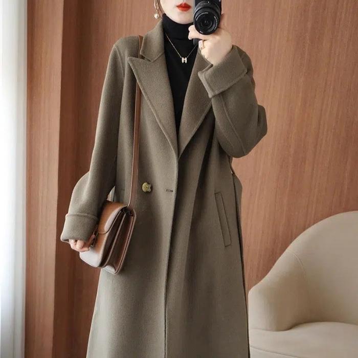 Elegant Mid-Length Women's Wool Coat - Autumn/Winter 2025 Collection
