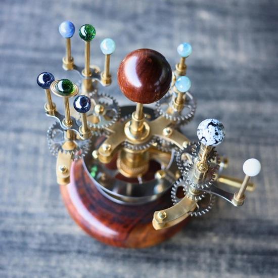 25.4 Cm Luxury Decor Piece for Book Shelves Brass and Steel Orrery A Functional Model of the Solar System with Multi Celestial Bodies