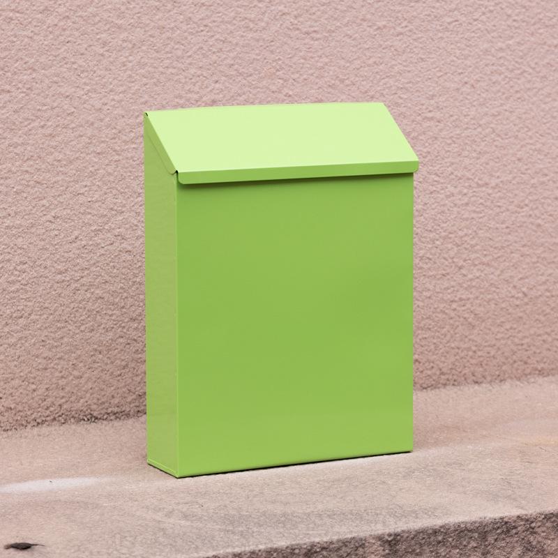 Wall-Mounted Retro Tin Mailbox with Lock