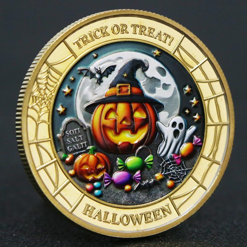 Halloween commemorative coins, metal collectible coins, baked paint, high relief, handicrafts, gold and silver plating, color printed coins