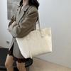 Large Fashionable Tote Bag For Women Versatile Commuter Purse For Daily Use