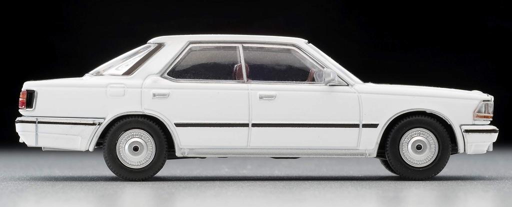 Tomica Limited Vintage Neo Scale Nissan Gloria HT V20 Grandage 1986 White Finished Model 1/64 LV-N198a
