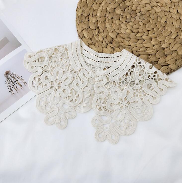Vintage Shawl O-Neck Doll Fake Collar Shirt Women Hollow Crochet Lace False Collar Detachable Woman Half Shirt Faux  Col