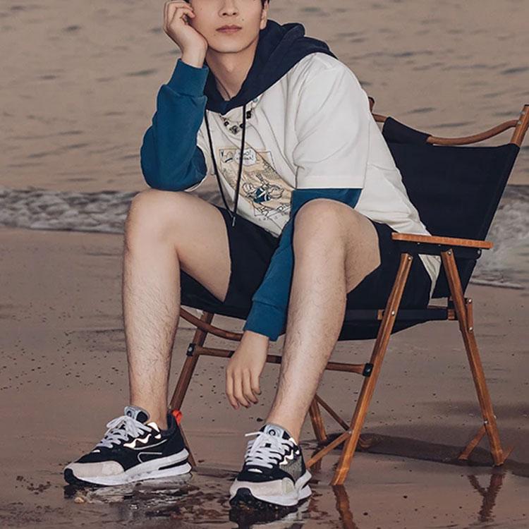 Li-Ning Cartoon Pattern And Letter Print Round Neck Casual Short Sleeve T-Shirt Men Tops Off-White AHSS255-1