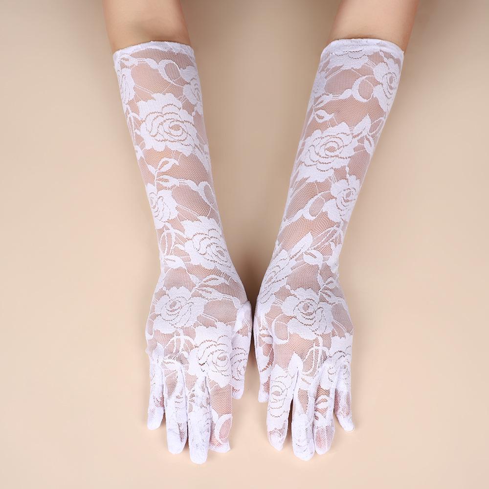 2026 Mid-Length Black Lace Vintage Wedding Dress Gloves for Photography