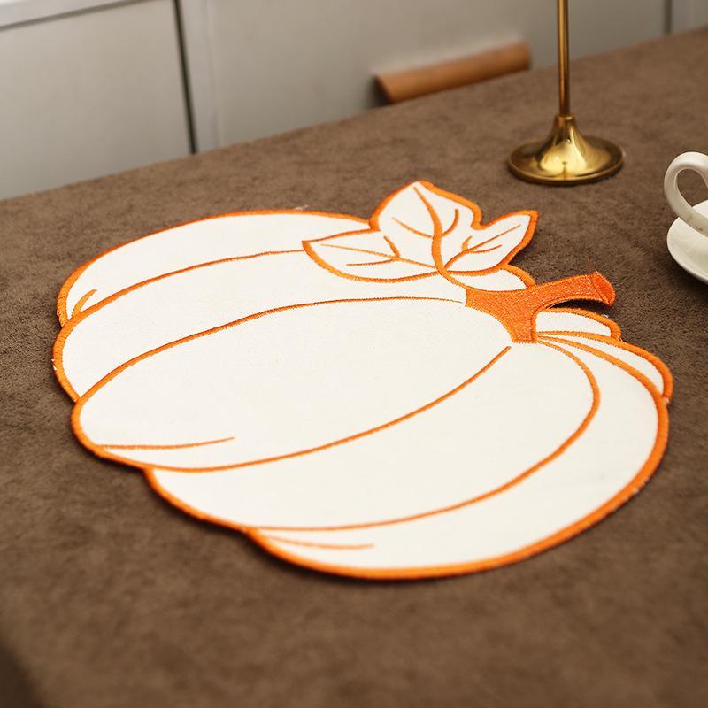 Embroidered Leaf Pumpkin Placemat Natural Cotton Linen Non-Slip Heat Resistant Table Mat for Farmhouse Style Dining Table Decor