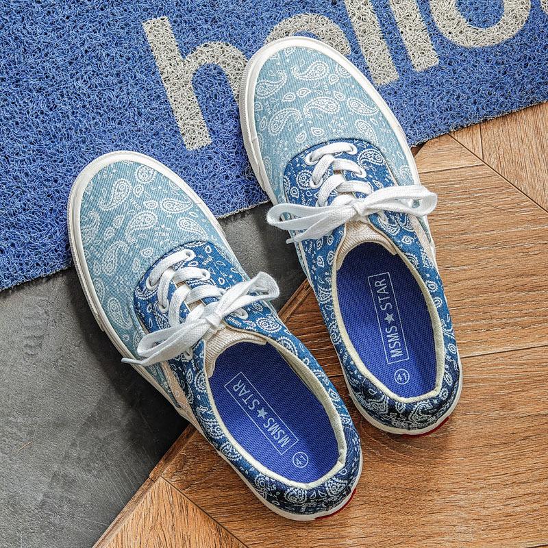 Spring new low-top canvas shoes breathable student board shoes