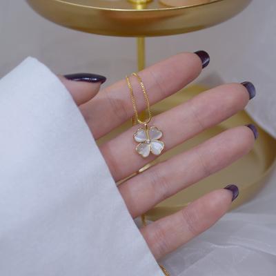 Lucky Clover Náhrdelník Dámský Lehký Luxusní Niche Opál Klíční řetízek Letní Leaf Pevnostní řetízek